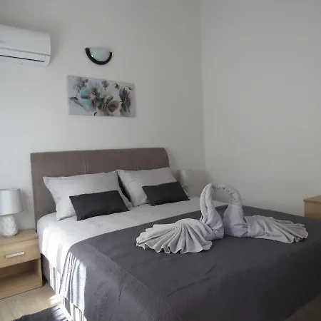Apartman Erika *