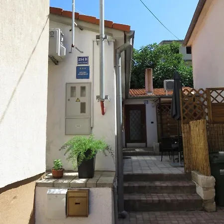 Erika Apartman